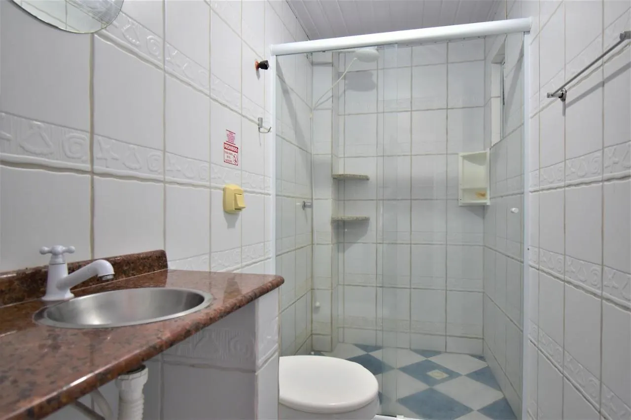 Residencial Melfi 2 Apartamento Com Piscina Bombinhas